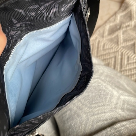 Baggallini Go Bagg Crossbody in Black Floral | Lightweight Travel Bag - Picture 4 of 10